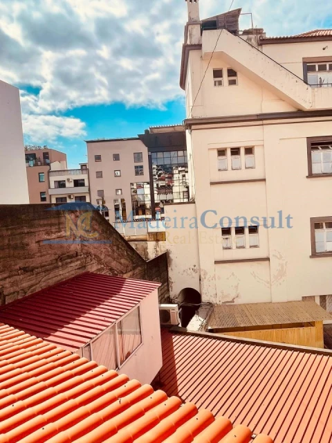 Apartamento T2 para Venda em Funchal (Se)
