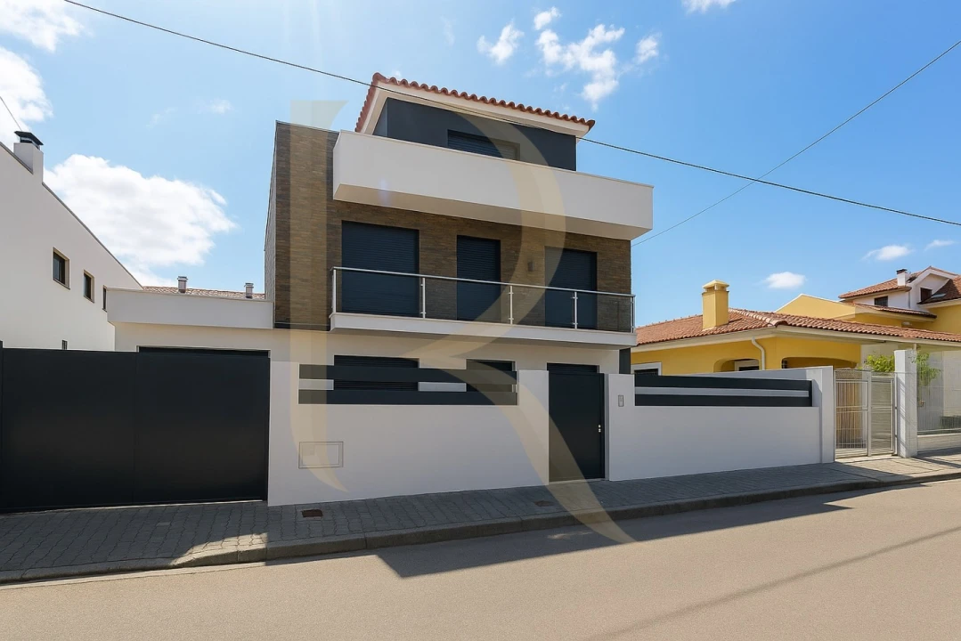 Moradia T4 para Venda em Fernao Ferro Foto 3