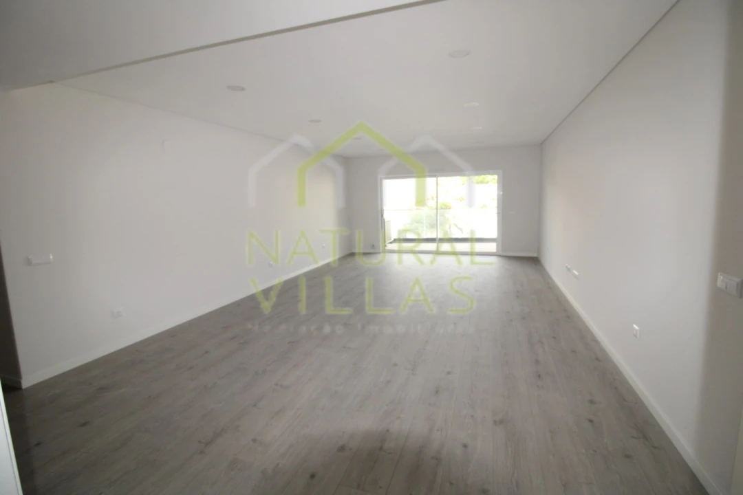 Apartamento T1 para Venda em Loule (São Clemente) Foto 2