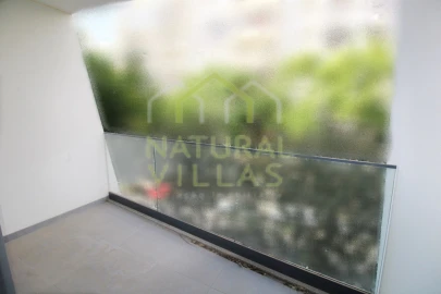 Apartamento T1 para Venda em Loule (São Clemente)