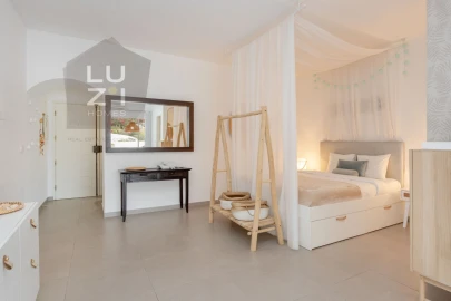 Apartamento para Venda em Lagos (São Sebastião e Santa Maria)