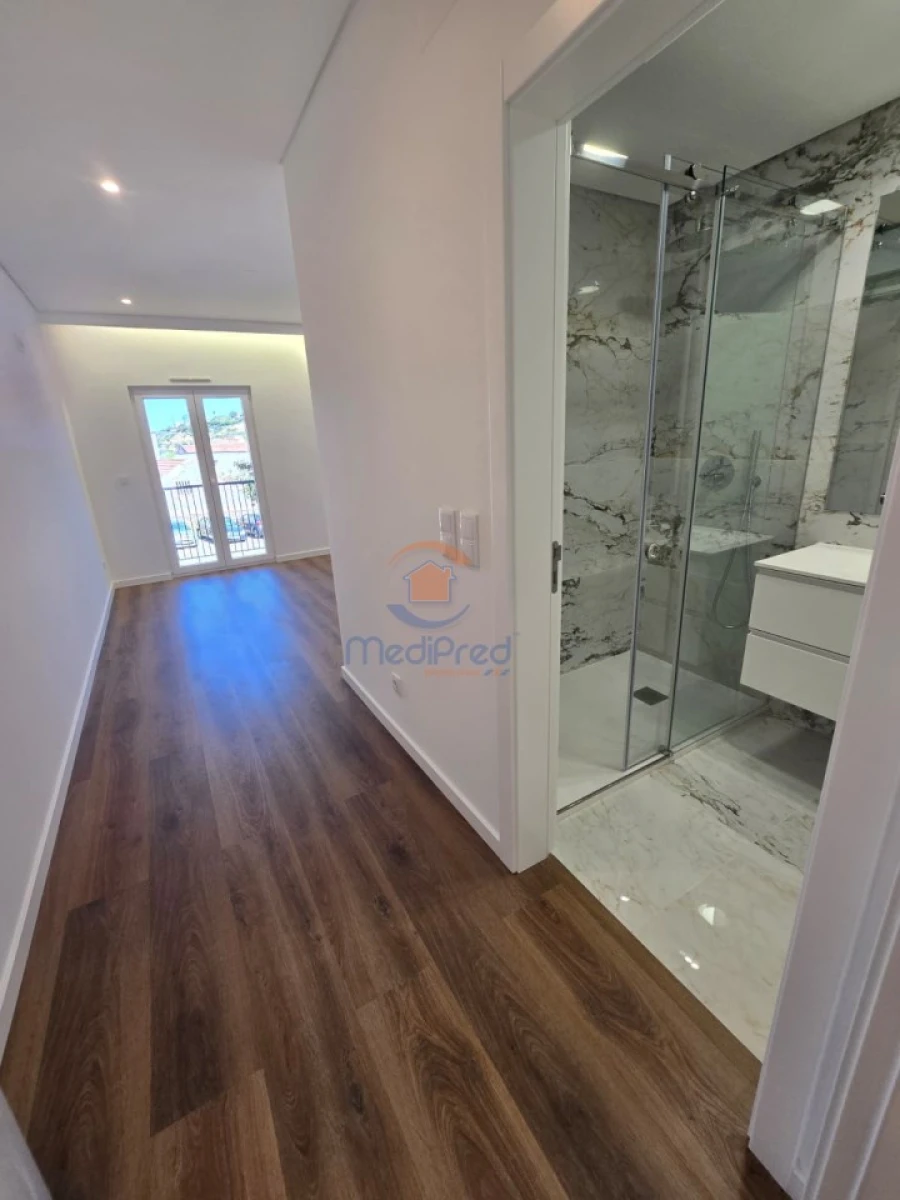 Apartamento T3 para Venda em Ramada e Caneças Foto 19