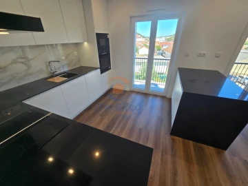 Apartamento T4 para Venda em Ramada e Caneças