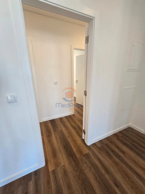 Apartamento T4 para Venda em Ramada e Caneças