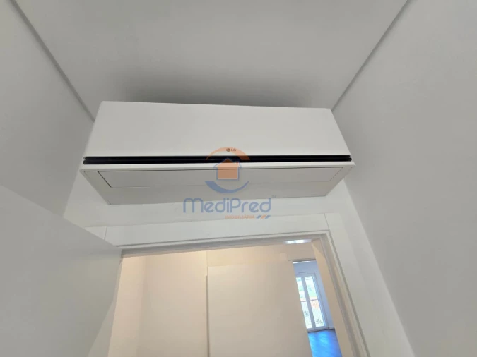 Apartamento T4 para Venda em Ramada e Caneças Foto 13