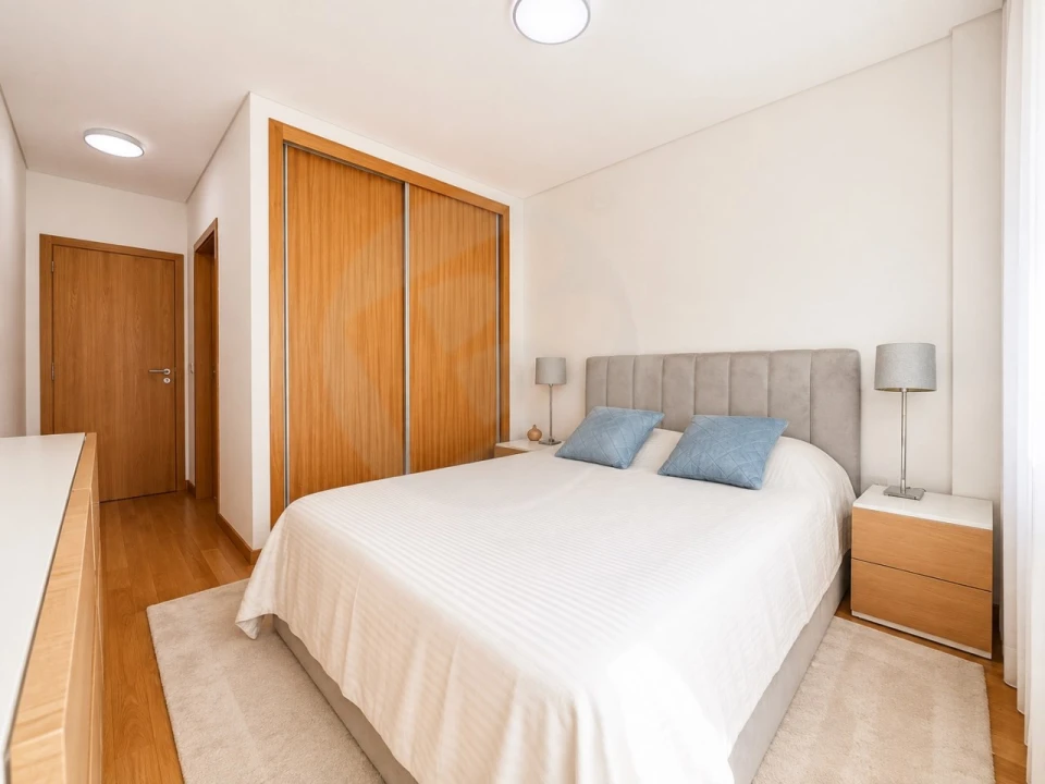 Apartamento T2 para Venda em Azurara Foto 9