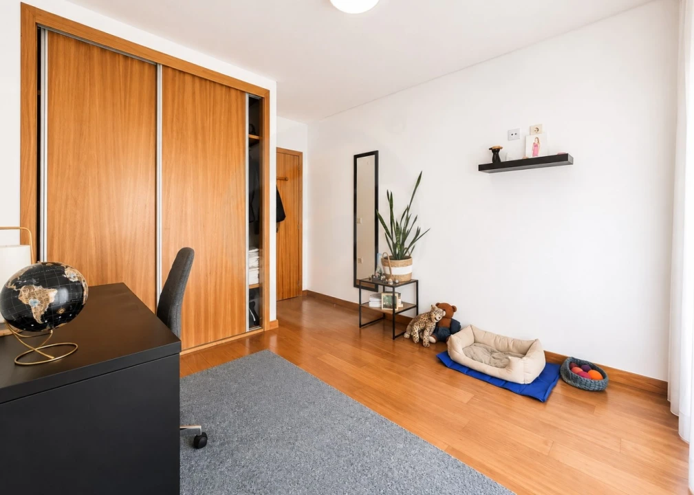 Apartamento T2 para Venda em Azurara Foto 13
