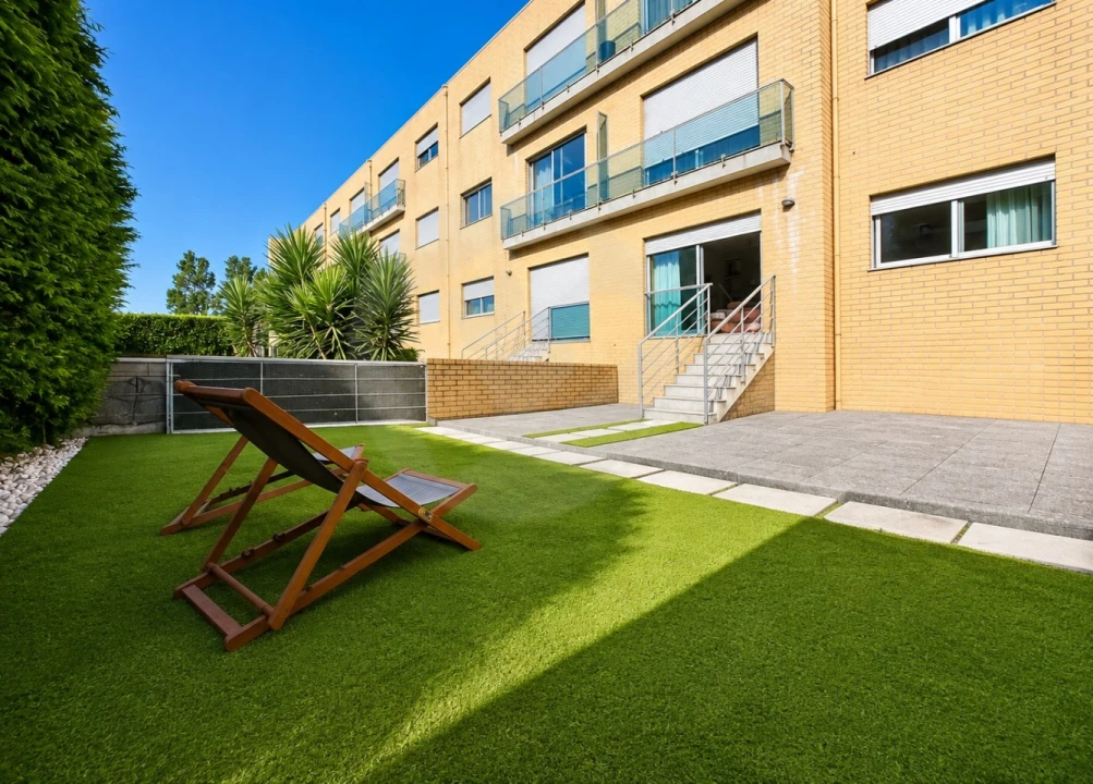 Apartamento T2 para Venda em Azurara Foto 17
