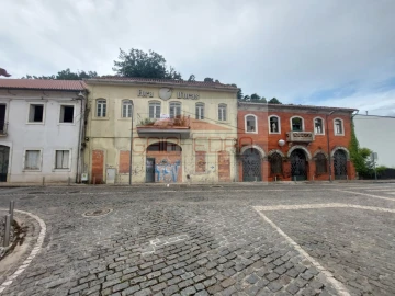 Prédio para Venda em Arcos e Mogofores
