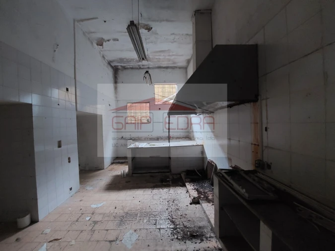 Prédio para Venda em Arcos e Mogofores Foto 11