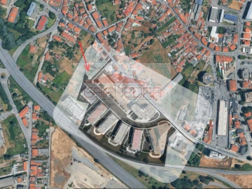 Terreno para Venda em Santa Marinha e São Pedro da Afurada