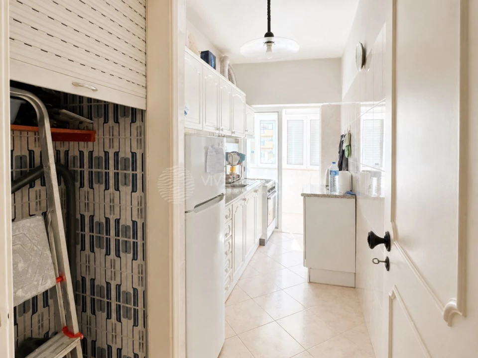 Apartamento T1 para Arrendamento em Costa da Caparica Foto 5