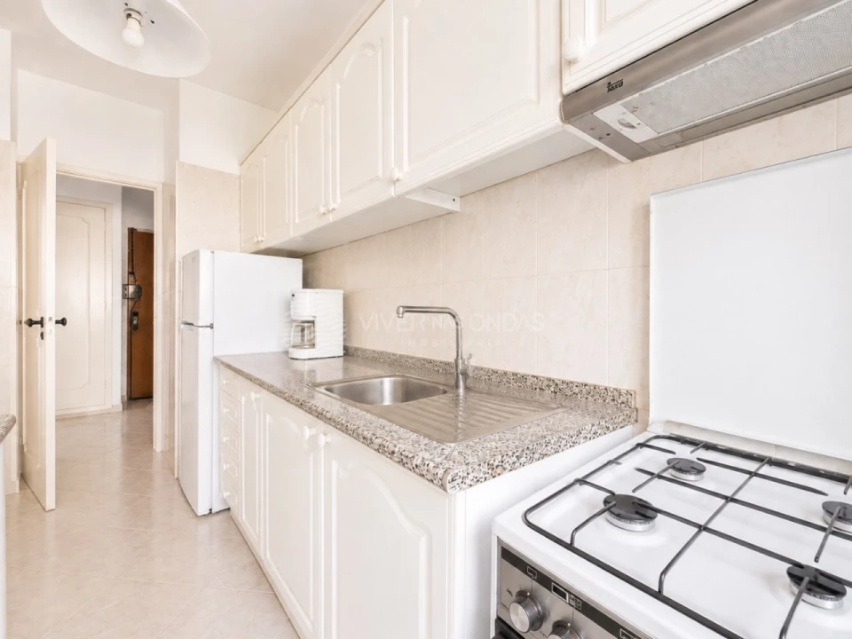 Apartamento T1 para Arrendamento em Costa da Caparica Foto 6