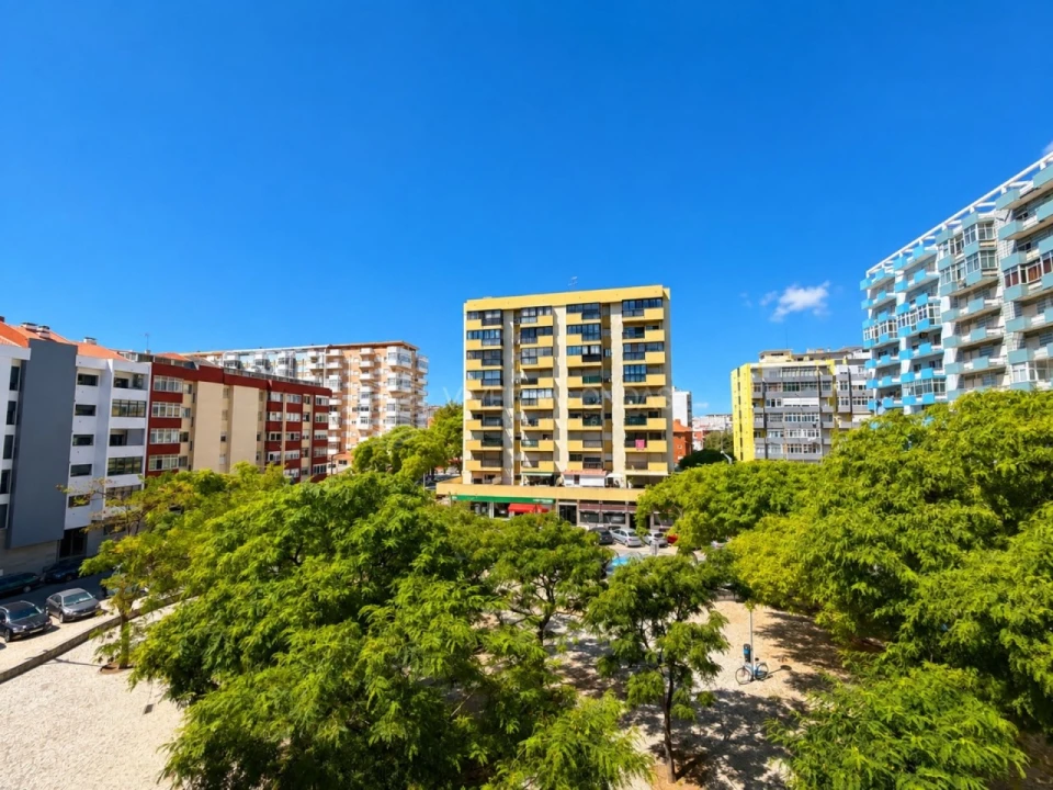 Apartamento T1 para Arrendamento em Costa da Caparica Foto 16
