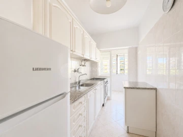 Apartamento T1 para Arrendamento em Costa da Caparica