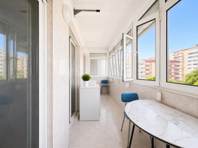 Apartamento T1 para Arrendamento em Costa da Caparica Foto 9