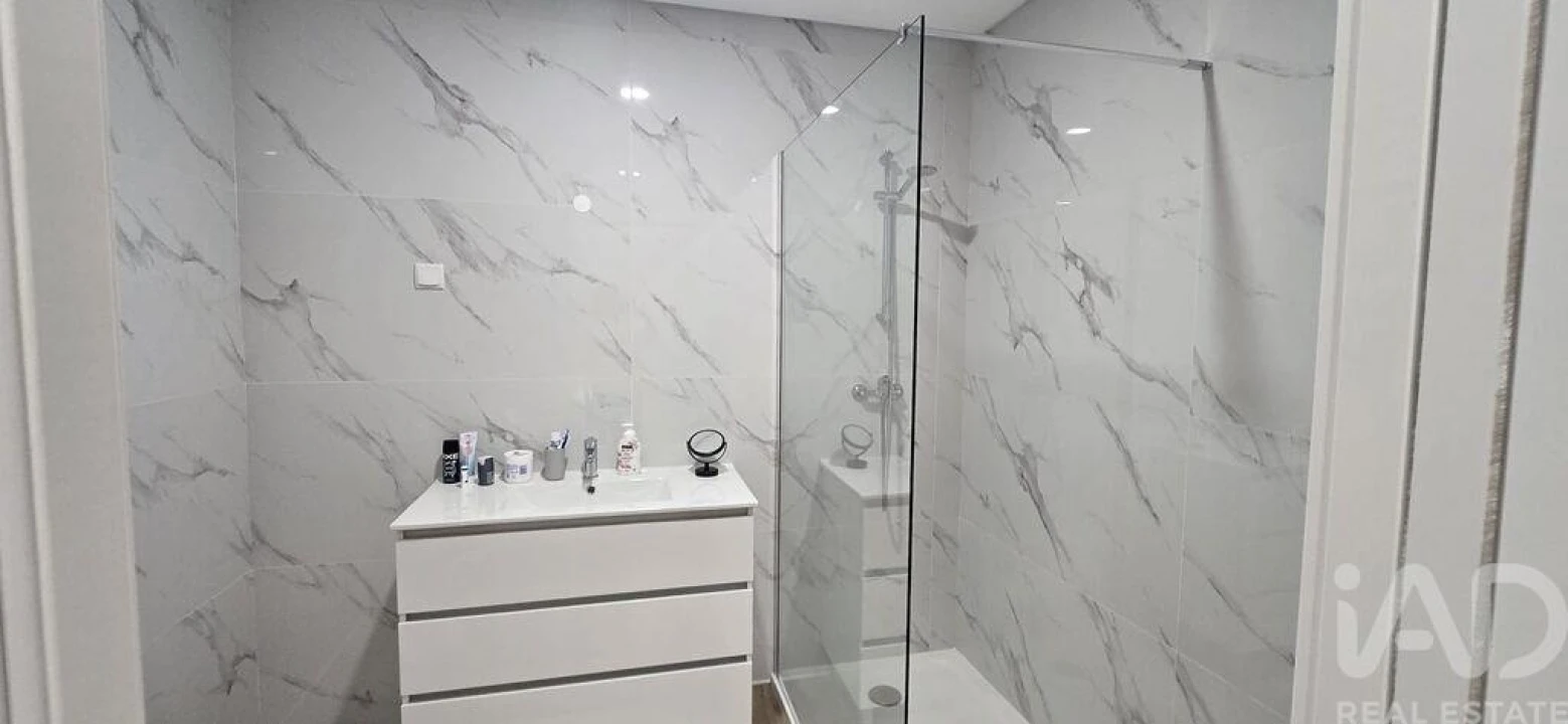Apartamento T1 para Venda em Vilar Foto 5