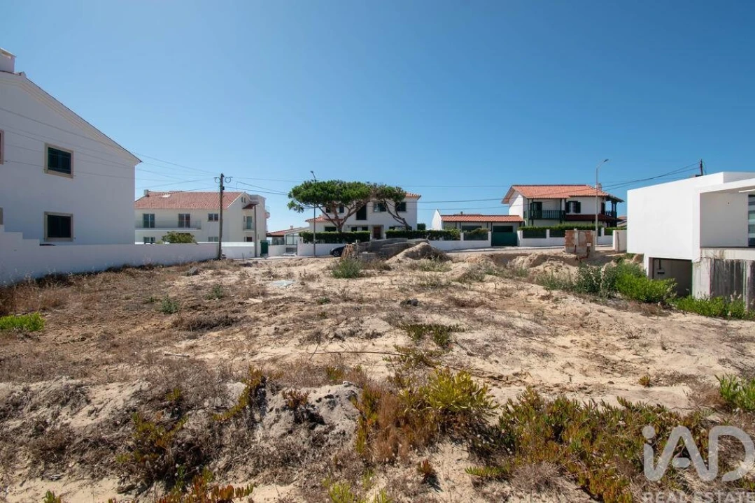 Terreno para Venda em Pataias e Martingança Foto 1