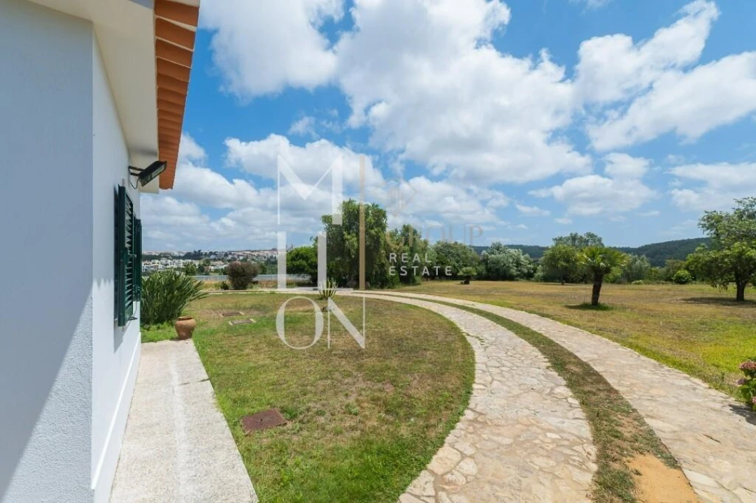 Moradia T2 para Venda em Mafra Foto 3