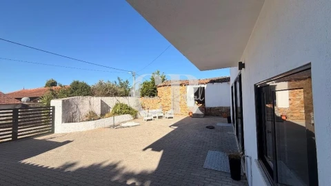 Moradia T3 para Venda em Graça