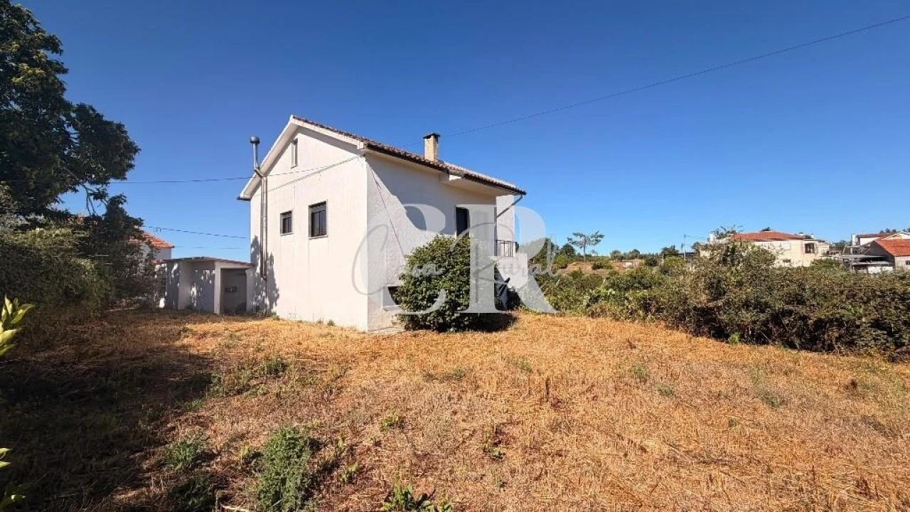 Moradia T3 para Venda em Graça Foto 42