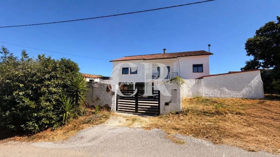 Moradia T3 para Venda em Graça Foto 2