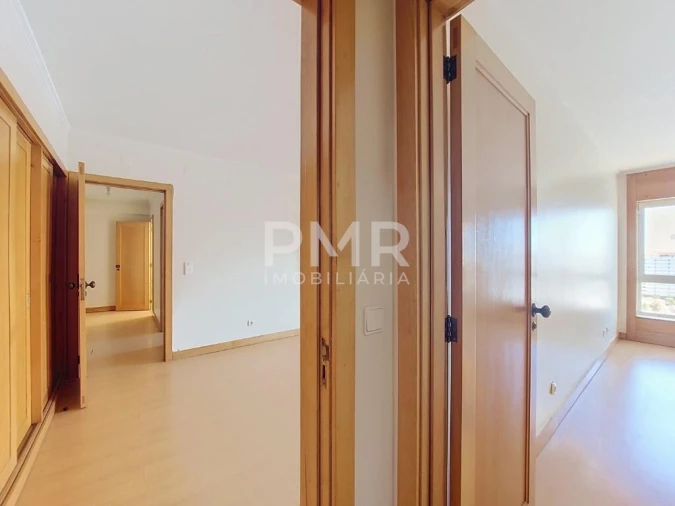 Apartamento T1 para Venda em Santa Clara Foto 9