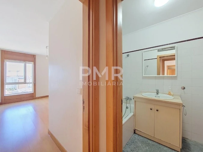 Apartamento T1 para Venda em Santa Clara Foto 12