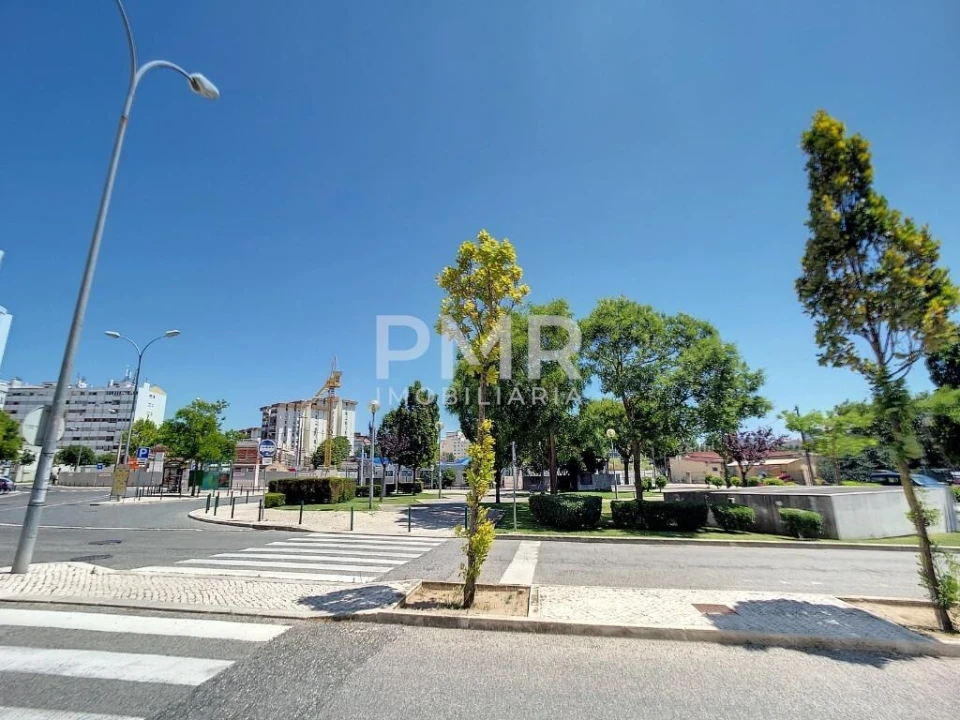 Apartamento T1 para Venda em Santa Clara Foto 20