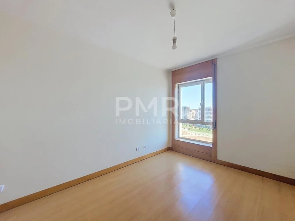 Apartamento T1 para Venda em Santa Clara Foto 8