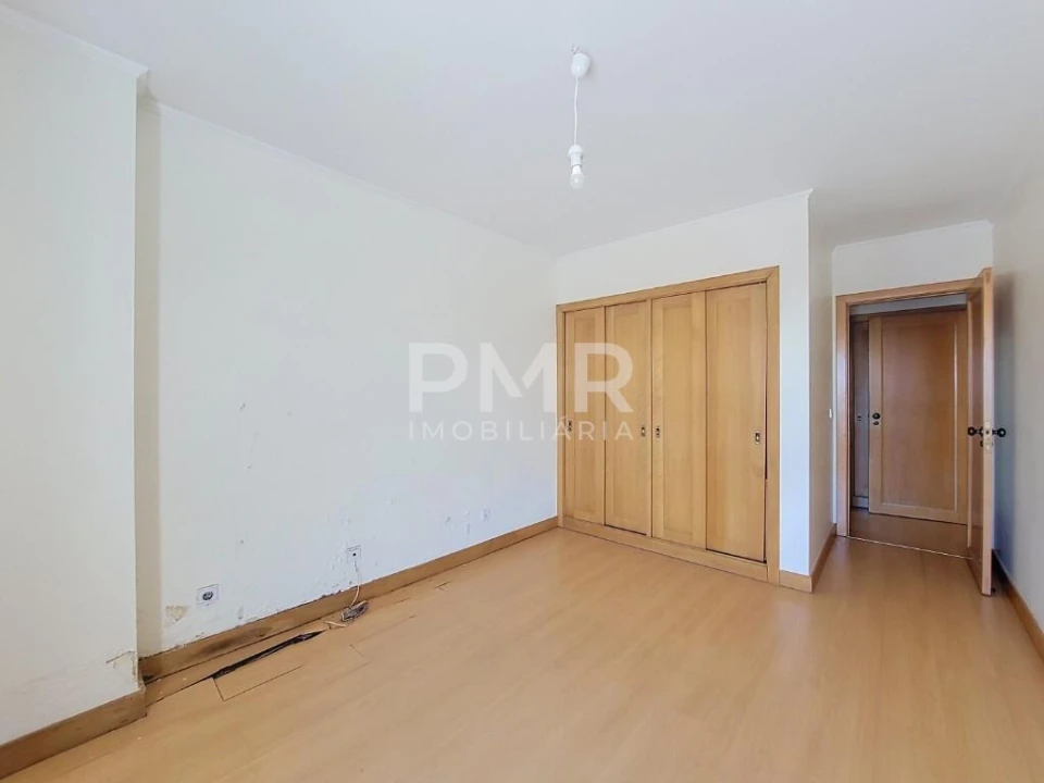 Apartamento T1 para Venda em Santa Clara Foto 11