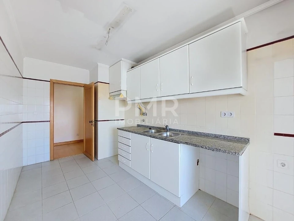 Apartamento T1 para Venda em Santa Clara Foto 5
