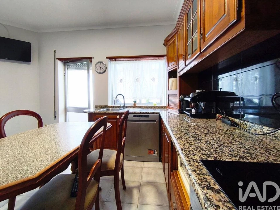 Apartamento T3 para Venda em Subportela, Deocriste e Portela Susã Foto 12