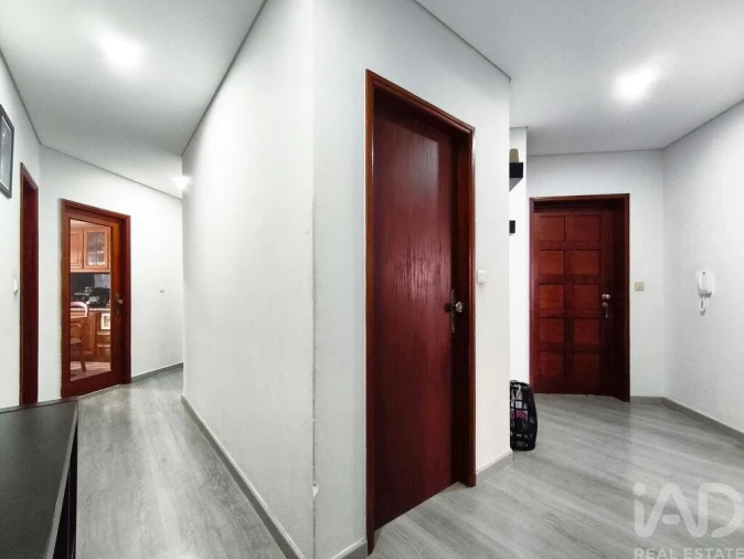 Apartamento T3 para Venda em Subportela, Deocriste e Portela Susã Foto 32