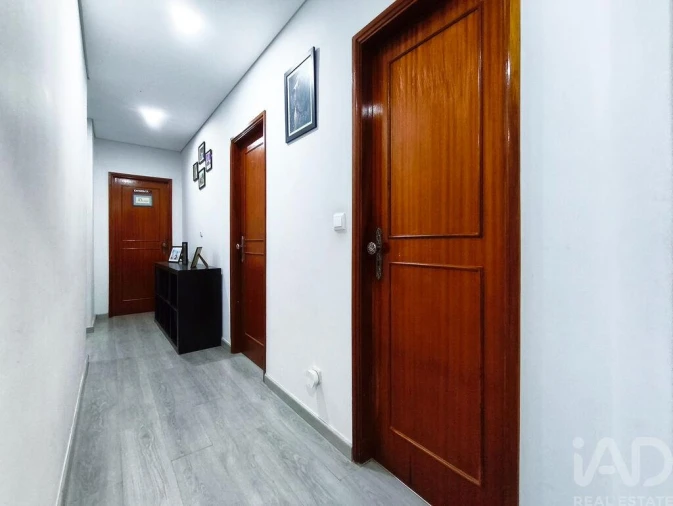 Apartamento T3 para Venda em Subportela, Deocriste e Portela Susã Foto 9