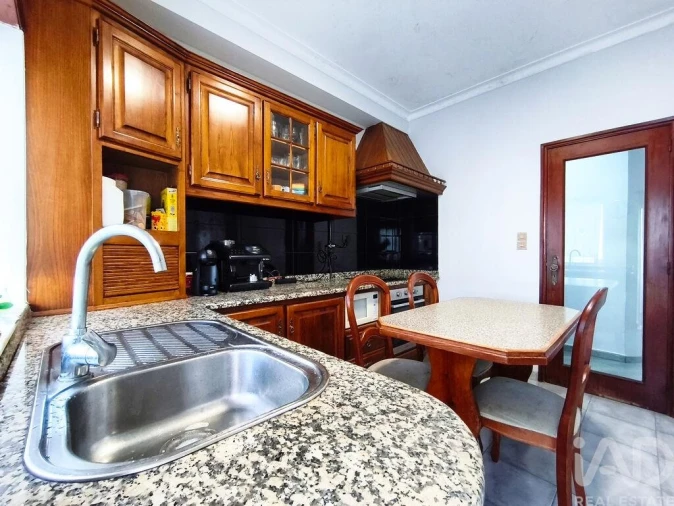 Apartamento T3 para Venda em Subportela, Deocriste e Portela Susã Foto 13