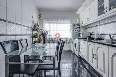 Apartamento T2 para Venda em Alverca do Ribatejo e Sobralinho