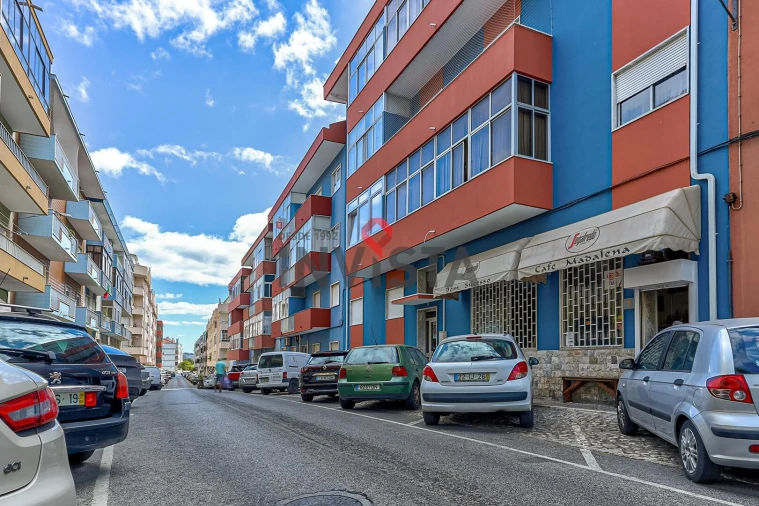 Apartamento T2 para Venda em Alverca do Ribatejo e Sobralinho Foto 18