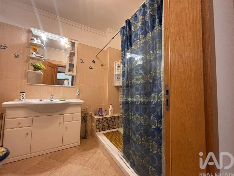 Apartamento T1 para Venda em Albufeira e Olhos de Água Foto 11
