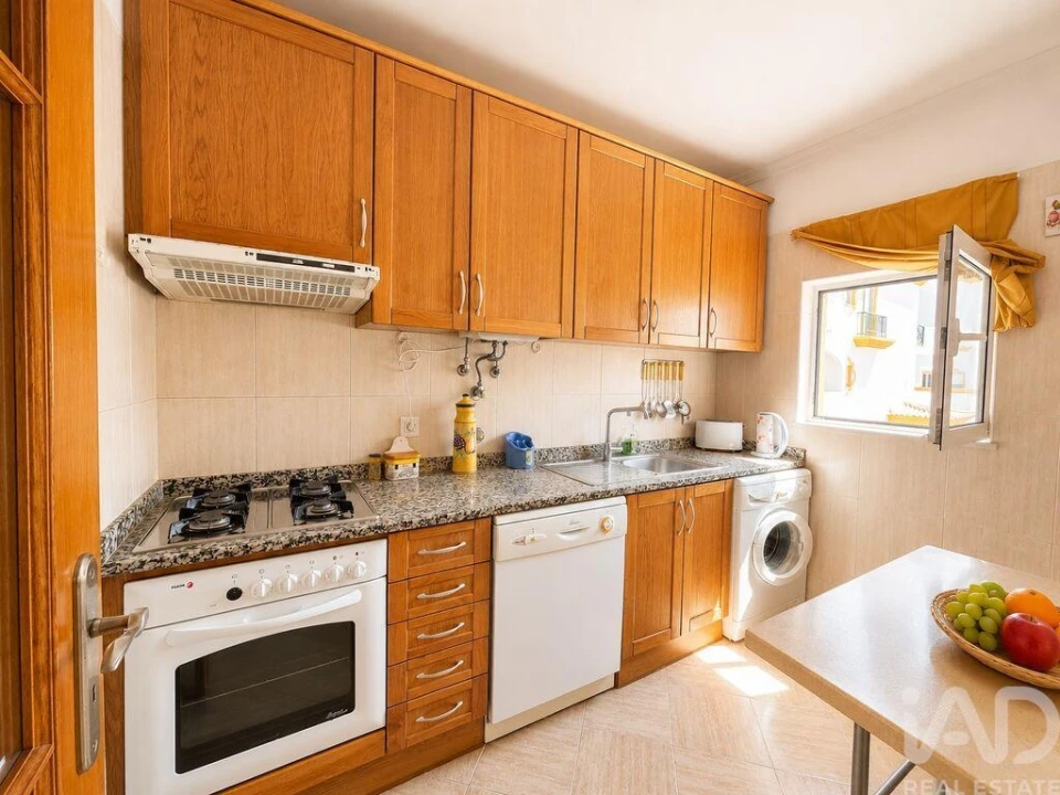 Apartamento T1 para Venda em Albufeira e Olhos de Água Foto 8