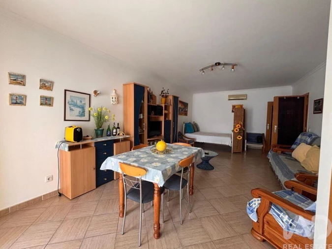 Apartamento T1 para Venda em Albufeira e Olhos de Água Foto 6