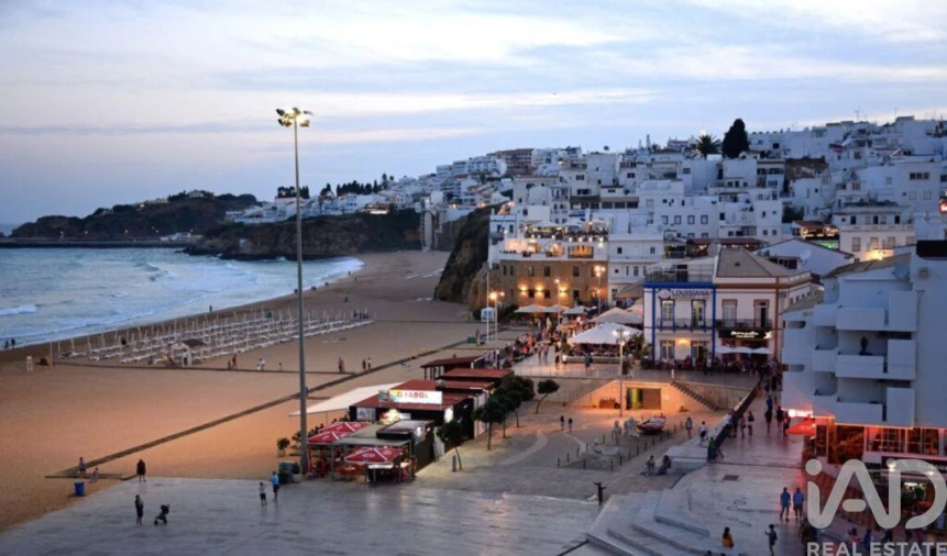Apartamento T1 para Venda em Albufeira e Olhos de Água Foto 23