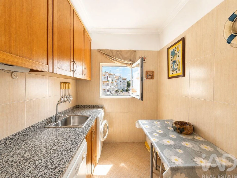 Apartamento T1 para Venda em Albufeira e Olhos de Água Foto 7