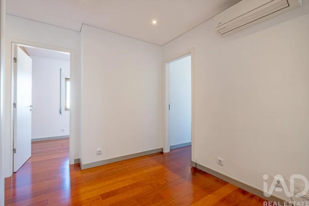 Apartamento T3 para Venda em São Mamede de Infesta e Senhora da Hora Foto 23