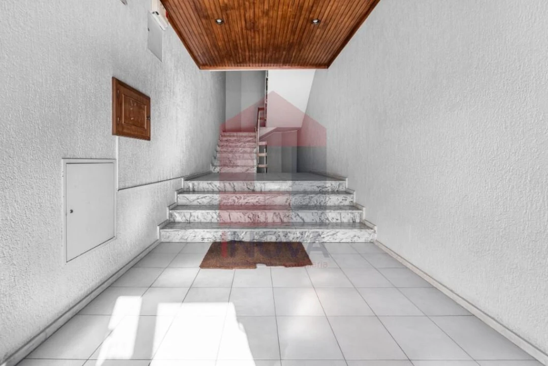 Apartamento T3 para Venda em Vila Verde e Barbudo Foto 21