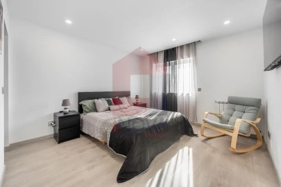Apartamento T3 para Venda em Vila Verde e Barbudo