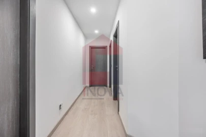 Apartamento T3 para Venda em Vila Verde e Barbudo