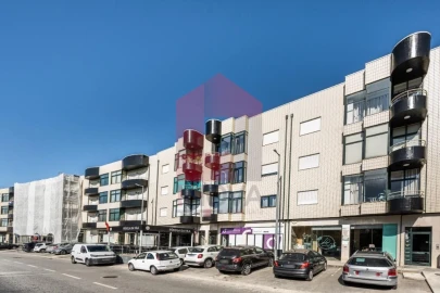 Apartamento T3 para Venda em Vila Verde e Barbudo