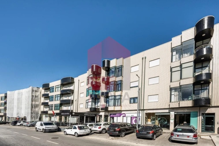 Apartamento T3 para Venda em Vila Verde e Barbudo Foto 23