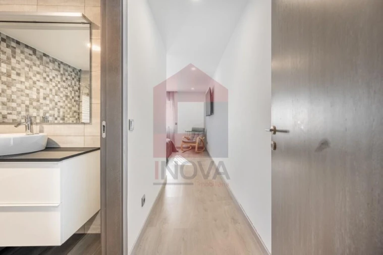 Apartamento T3 para Venda em Vila Verde e Barbudo Foto 16